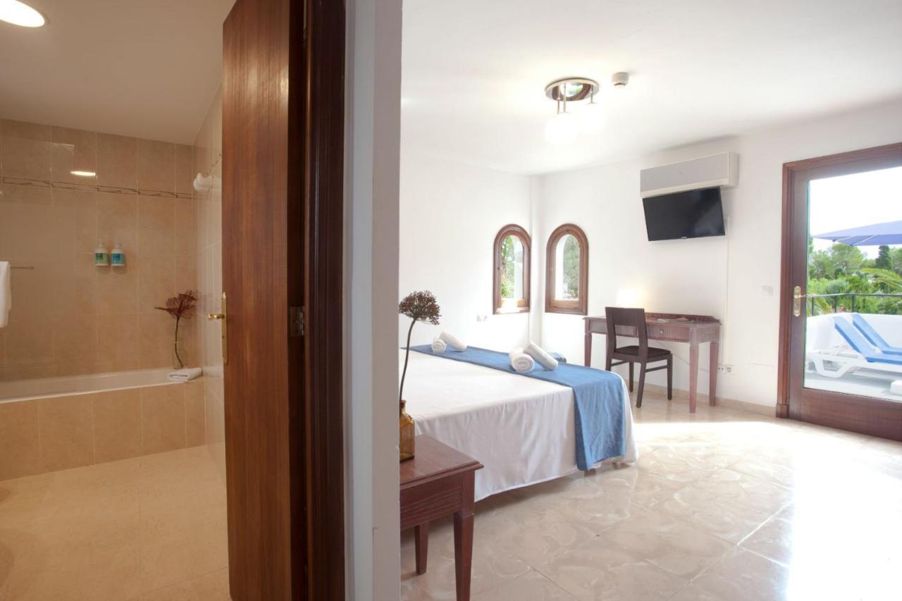 Apartamentos Cala Murada Tennis Luaran gambar