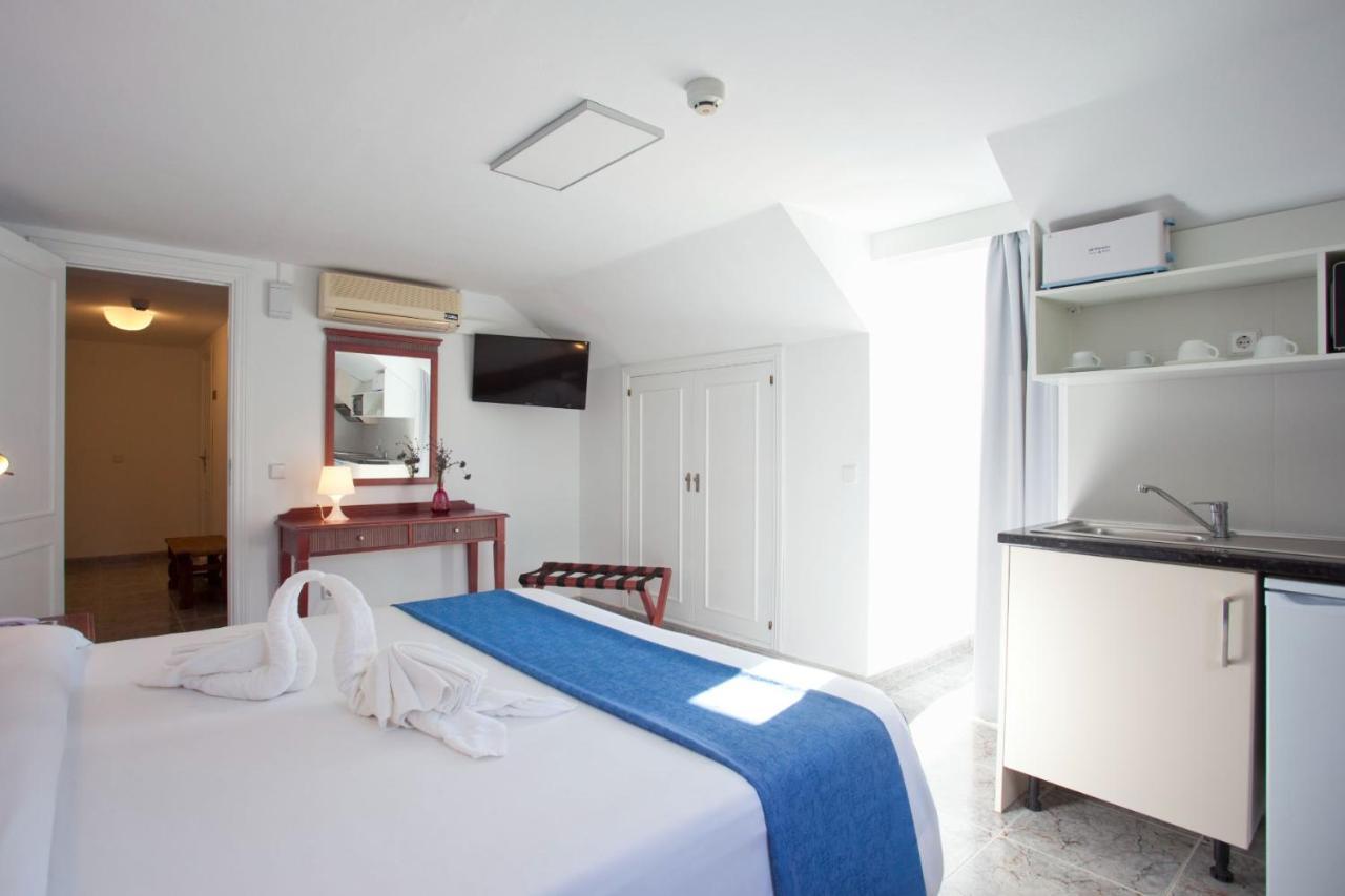 Apartamentos Cala Murada Tennis Luaran gambar